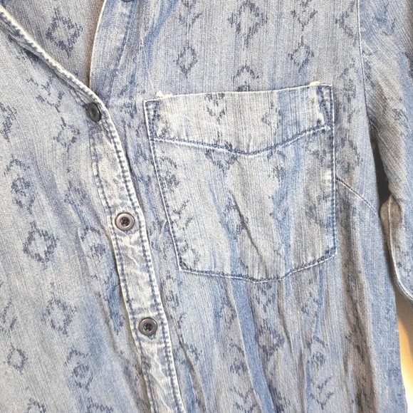 Maurices women's Long Sleeve Blouse size X-Small - Picture 3 of 7